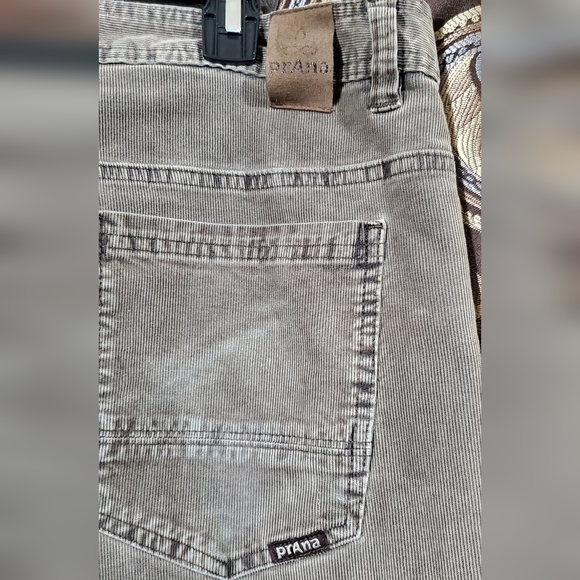 EUC Prana slim fit stretchy climbing corduroy pants. cropped to 29 lengt - Picture 9 of 9